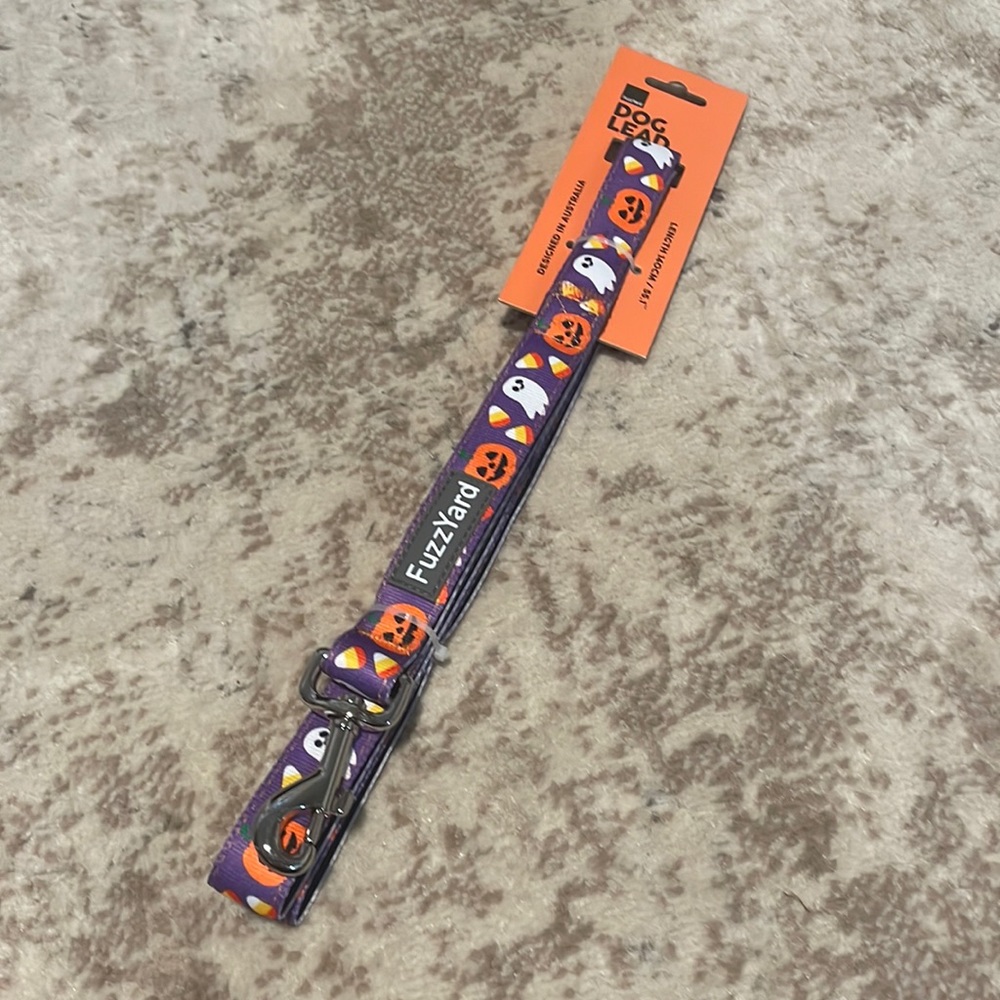 NWT FuzzYard Dog Leash